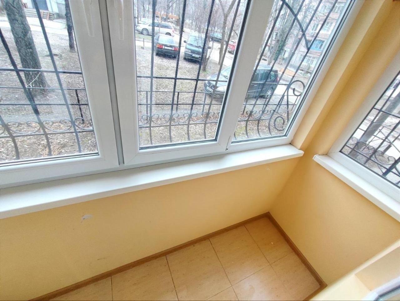 Apartament Str Grenoble Кишинёв Экстерьер фото
